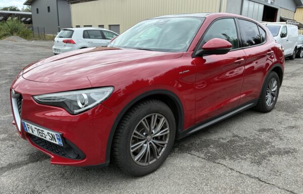 Alfa Romeo Stelvio 2.2d 160 AT8 2WD SUPER 107.000 km