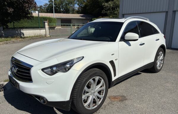 Infiniti QX70 5.0 V8 S 390 4WD Automatic PREMIUM